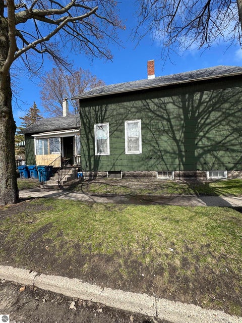 Tiny photo for 616 Cypress Street, Manistee, MI 49660 (MLS # 1944843)