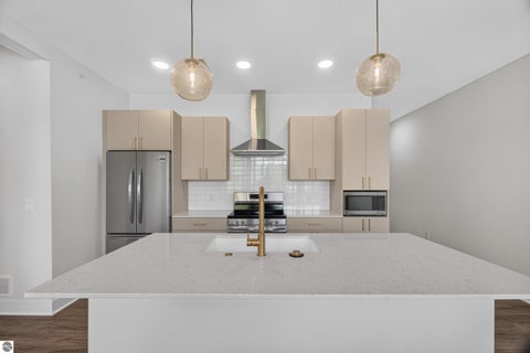 Tiny photo for 1109 S Carver Street #5, Traverse City, MI 49686 (MLS # 1949970)