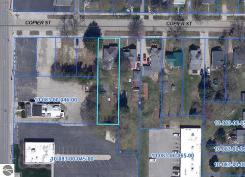 Tiny photo for 120 Copier Street, Cadillac, MI 49601 (MLS # 1946383)