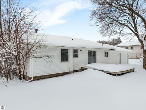 Tiny photo for 4032 Hearthside Drive, Traverse City, MI 49684 (MLS # 1941823)