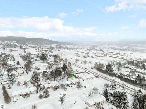 Tiny photo for 4032 Hearthside Drive, Traverse City, MI 49684 (MLS # 1941823)