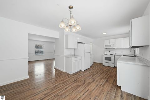 Tiny photo for 4032 Hearthside Drive, Traverse City, MI 49684 (MLS # 1941823)