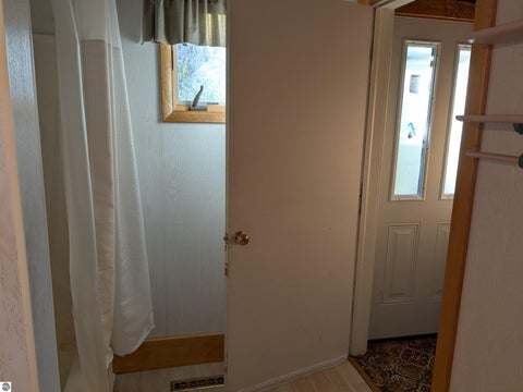 Tiny photo for 3223 Seaman Road, Mt Pleasant, MI 48858 (MLS # 1952020)