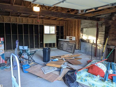 Tiny photo for 3223 Seaman Road, Mt Pleasant, MI 48858 (MLS # 1952020)