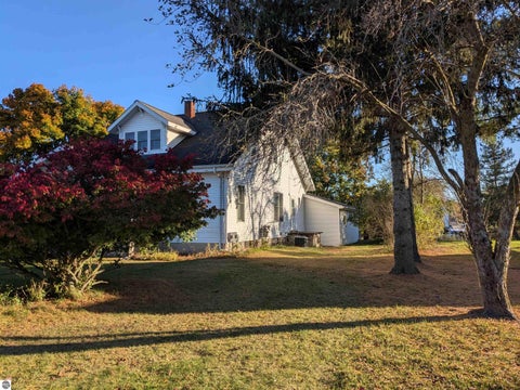Tiny photo for 3223 Seaman Road, Mt Pleasant, MI 48858 (MLS # 1952020)