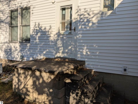 Tiny photo for 3223 Seaman Road, Mt Pleasant, MI 48858 (MLS # 1952020)