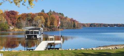 Tiny photo for 4440 Loon Lake Road, Hale, MI 48739 (MLS # 1945577)