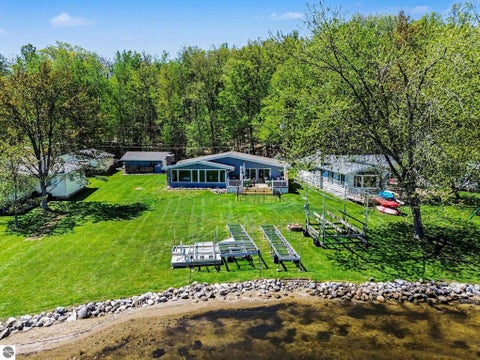 Tiny photo for 4440 Loon Lake Road, Hale, MI 48739 (MLS # 1945577)