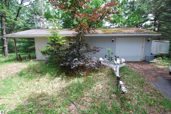 1256 N PLANK RD, TAWAS CITY, MI 48763 - Image e671702fa8e34ae39bbcc09909574fb6/4029695586