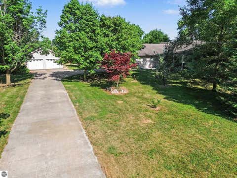 Tiny photo for 935 S Crawford Road, Mt Pleasant, MI 48858 (MLS # 1947712)