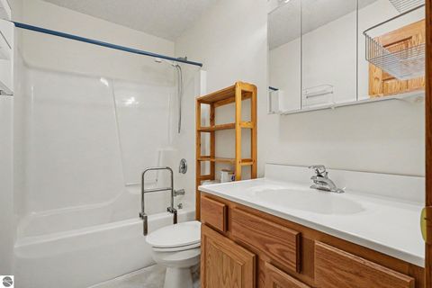 Tiny photo for 935 S Crawford Road, Mt Pleasant, MI 48858 (MLS # 1947712)