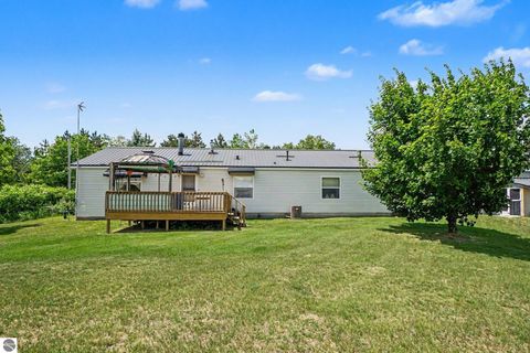 Tiny photo for 9145 Lydell Road, Farwell, MI 48622 (MLS # 1947226)