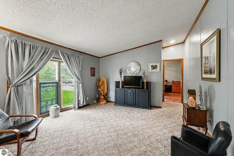Tiny photo for 9145 Lydell Road, Farwell, MI 48622 (MLS # 1947226)