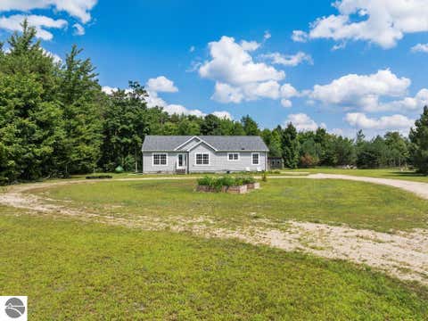 Tiny photo for 7533 N Maple AVE, Mancelona, MI 49659 (MLS # 1949089)