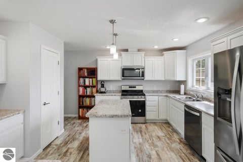 Tiny photo for 7533 N Maple AVE, Mancelona, MI 49659 (MLS # 1949089)