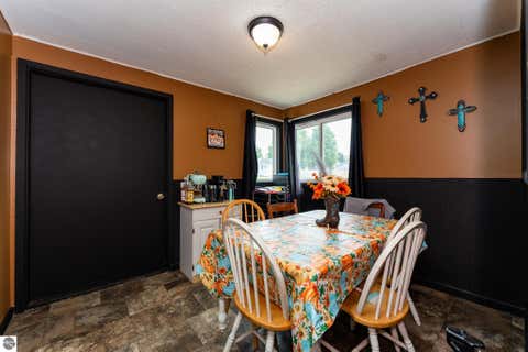Tiny photo for 198 W Ohio Street, Farwell, MI 48622 (MLS # 1949339)