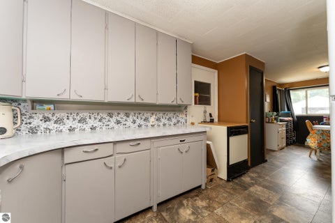Tiny photo for 198 W Ohio Street, Farwell, MI 48622 (MLS # 1949339)