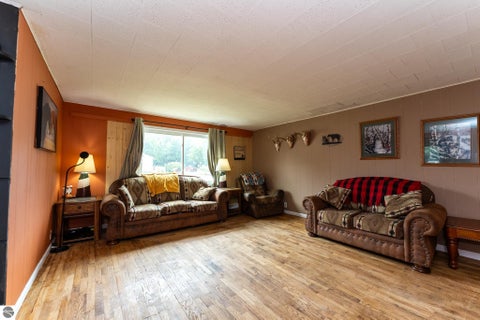 Tiny photo for 198 W Ohio Street, Farwell, MI 48622 (MLS # 1949339)