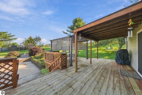 Tiny photo for 14398 15 Mile Road, Leroy, MI 49655 (MLS # 1950770)