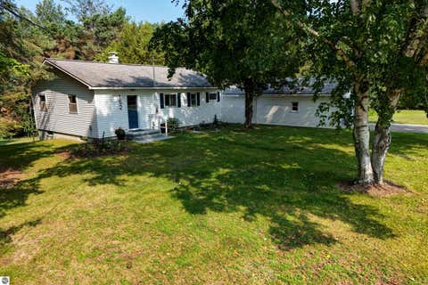 Tiny photo for 152 Sunset Drive, Frankfort, MI 49636 (MLS # 1948760)