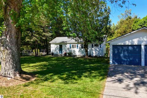 Tiny photo for 152 Sunset Drive, Frankfort, MI 49636 (MLS # 1948760)