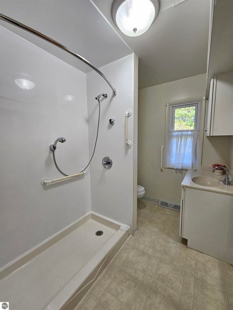 Tiny photo for 5095 N Crosby Road, Cadillac, MI 49601 (MLS # 1949472)