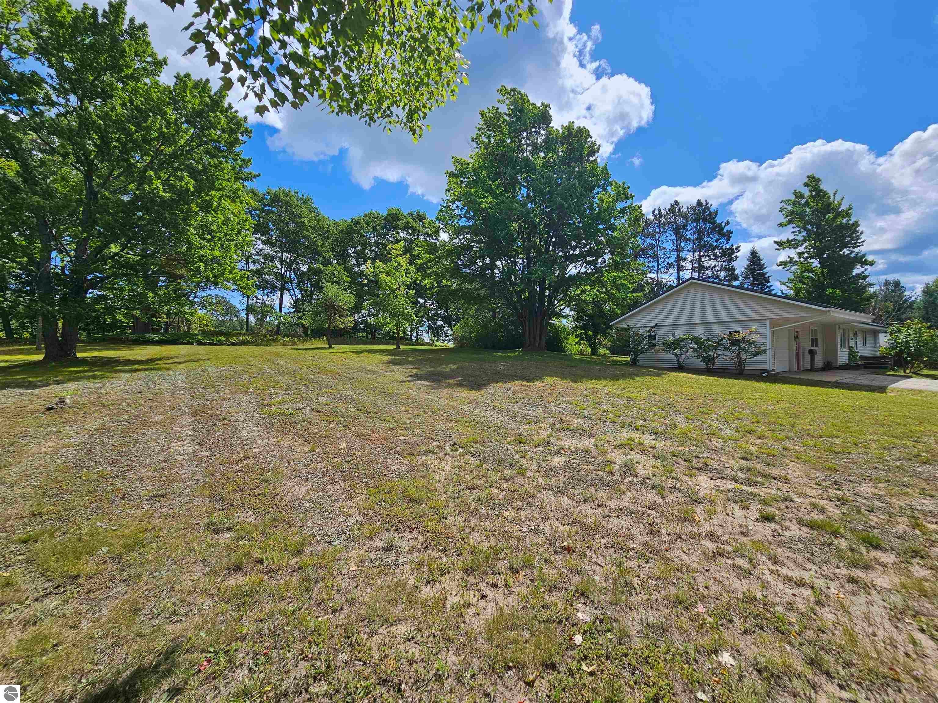 5095 N Crosby Road - Photo 2