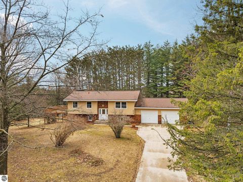 Tiny photo for 2230 S 43 1/2 Road, Cadillac, MI 49601 (MLS # 1943485)