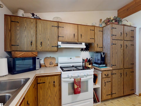Tiny photo for 8645 Skegemog Point Road, Williamsburg, MI 49690 (MLS # 1946798)