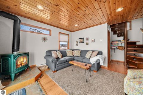 Tiny photo for 9351 E 50 Road, Cadillac, MI 49601 (MLS # 1942763)