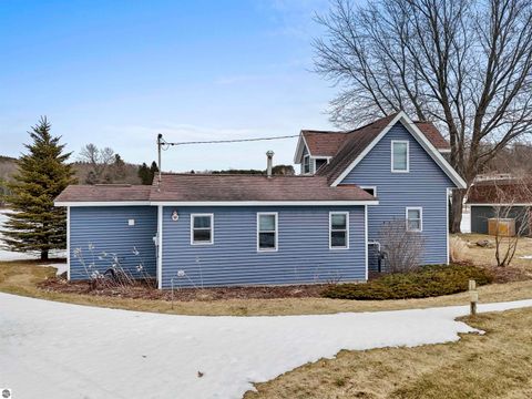 Tiny photo for 9351 E 50 Road, Cadillac, MI 49601 (MLS # 1942763)