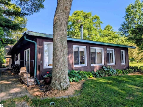 Tiny photo for 2184 N Huron Road, Tawas City, MI 48763 (MLS # 1947743)