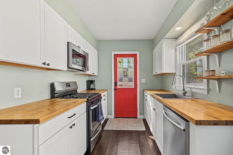 Tiny photo for 101 SW Marion Avenue, Grand Rapids, MI 49504 (MLS # 1951056)