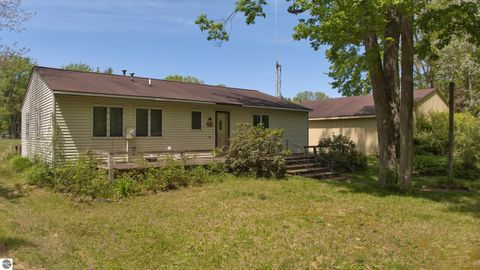 Tiny photo for 7768 S Airpark Road, Weidman, MI 48893 (MLS # 1945831)