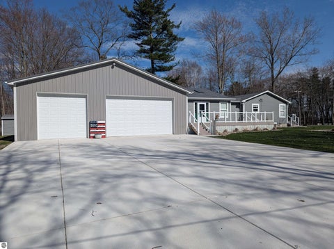 Tiny photo for 4275 E Michigan Avenue, Au Gres, MI 48703 (MLS # 1944068)