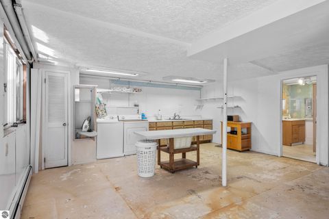 Tiny photo for 106 Pearl Street, Kingsley, MI 49649 (MLS # 1942993)