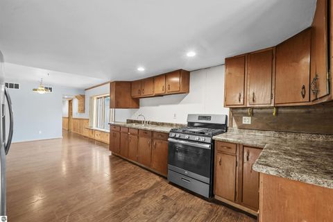 Tiny photo for 21187 Parkview Road, Tustin, MI 49688 (MLS # 1943581)