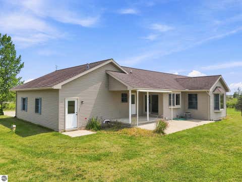Tiny photo for 11650 S Burkett Road, Marion, MI 49665 (MLS # 1949033)