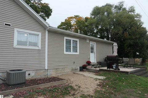 Tiny photo for 4900 E Kendaville Road, Edmore, MI 48829 (MLS # 1951666)