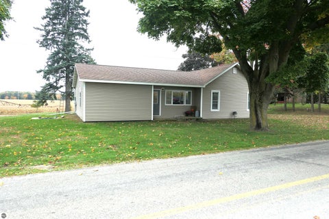 Tiny photo for 4900 E Kendaville Road, Edmore, MI 48829 (MLS # 1951666)