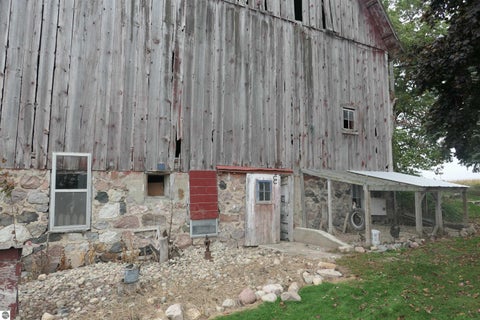 Tiny photo for 4900 E Kendaville Road, Edmore, MI 48829 (MLS # 1951666)