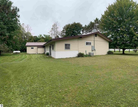 Tiny photo for 491 Brown Road, Standish, MI 48658 (MLS # 1950781)
