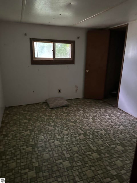 Tiny photo for 491 Brown Road, Standish, MI 48658 (MLS # 1950781)