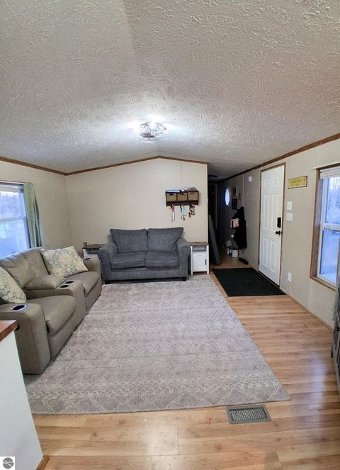 Tiny photo for 8937 E Sanders Road, Vestaburg, MI 48877 (MLS # 1942542)