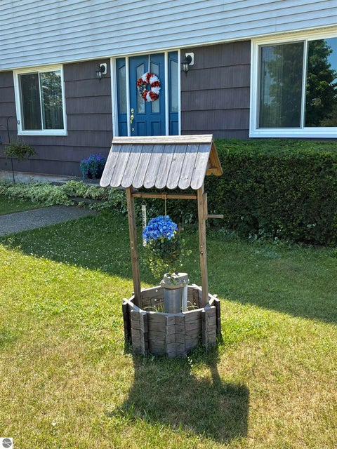 Tiny photo for 3996 Doerr Road, Mancelona, MI 49659 (MLS # 1948858)