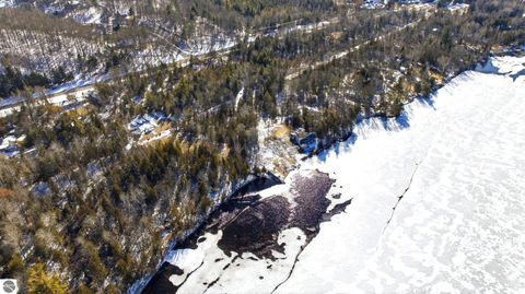 Tiny photo for 6848 E Lake Bluffs Drive, Traverse City, MI 49684 (MLS # 1942980)