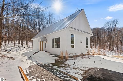 Tiny photo for 6848 E Lake Bluffs Drive, Traverse City, MI 49684 (MLS # 1942980)