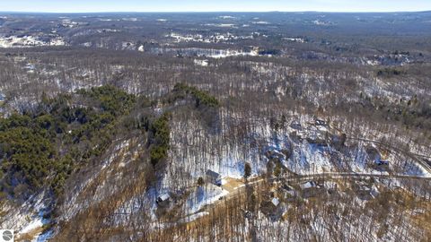 Tiny photo for 6848 E Lake Bluffs Drive, Traverse City, MI 49684 (MLS # 1942980)