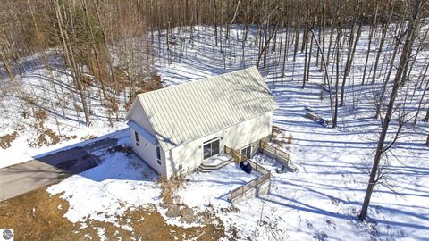 Tiny photo for 6848 E Lake Bluffs Drive, Traverse City, MI 49684 (MLS # 1942980)