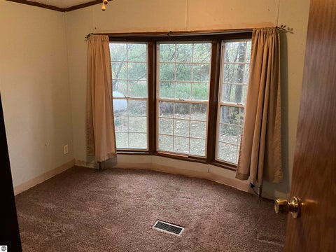 Tiny photo for 1175 W Fillmore Road, Ithaca, MI 48847 (MLS # 1952053)